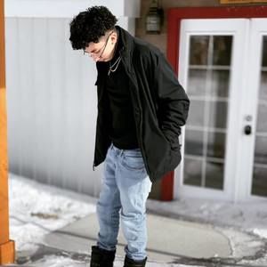 Meet your Posher, Joel